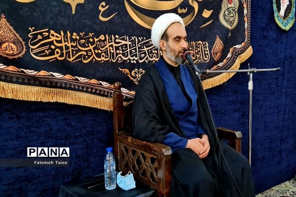 برگزاری  برنامه ویژه شهادت امام علی (ع) و شب قدر در ناحیه ۲ اهواز