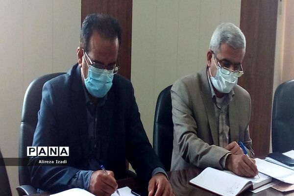 جلسات میز شهرستان‌ها و مناطق معاونت پرورشی و فرهنگی اداره‌کل آموزش و پرورش استان بوشهر