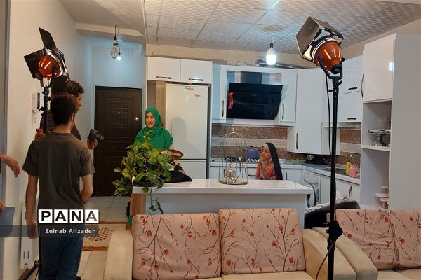 پشت صحنه فیلم کوتاه «میهمانی لاله»