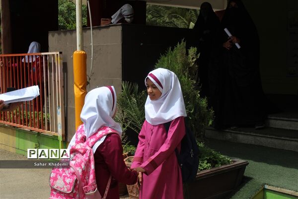 پشت صحنه فیلم کوتاه «میهمانی لاله»