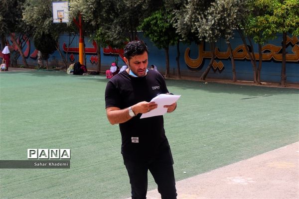 پشت صحنه فیلم کوتاه «میهمانی لاله»