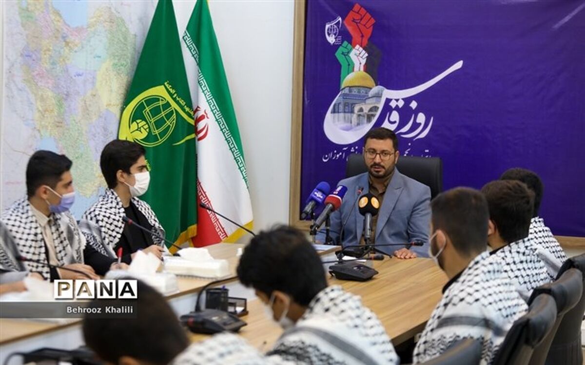 برپایی غرفه‌های روز قدس از سوی ۳۶۰ مرکز اتحادیه انجمن اسلامی دانش‌آموزان