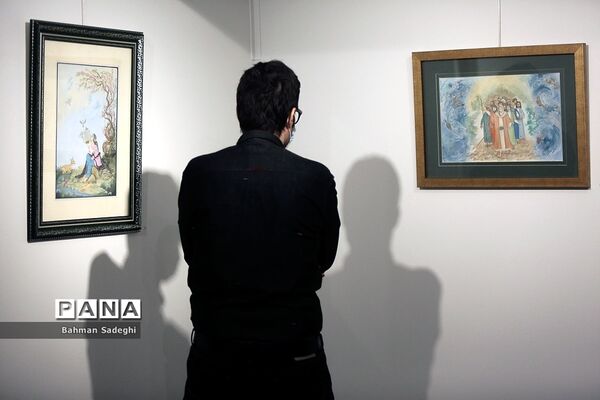 افتتاح نمایشگاه نگارگران