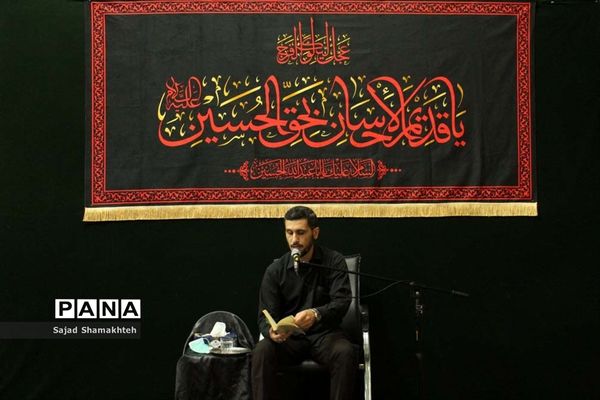 احیای شب بیست و سوم ماه رمضان در اهواز