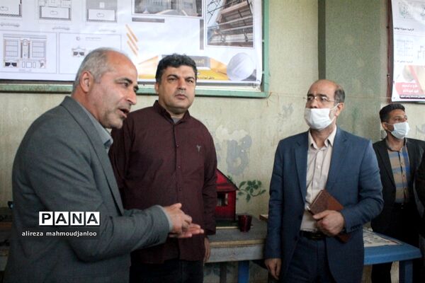 نمایشگاه دست‌ساخته‌ها و دستاوردهای دانش‌آموزی در گلوگاه