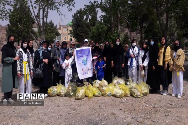 فعالیت‌های فعالان محیط زیست ملارد در هفته زمین