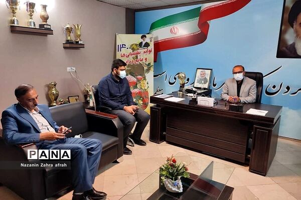 نشست هم‌اندیشی اداره ورزش و‌ جوانان با حوزه بسیج دانش‌آموزی در رودهن