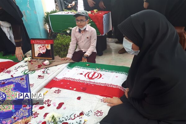 حضور گسترده دانش‌آموزان ابرکوه در راهپیمایی روز قدس