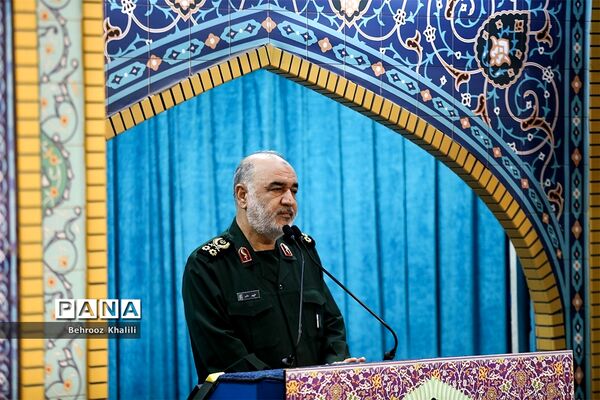 نماز جمعه تهران در روز جهانی قدس