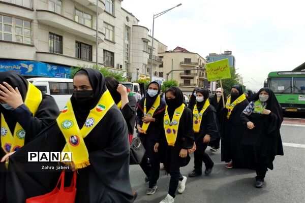حضور پرشور نسل جدید در راهپیمایی روز قدس