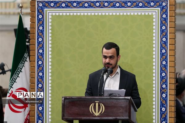 دیدار جمعی از دانشجویان با رهبر انقلاب