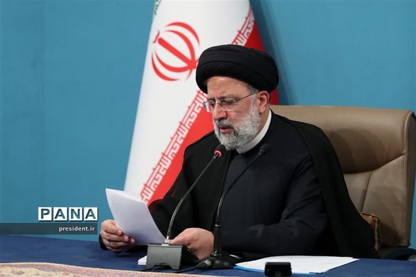 نشست هم‌اندیشی جمعی از فرهنگیان و فعالان حوزه تعلیم و تربیت کشور با رئیس جمهوری