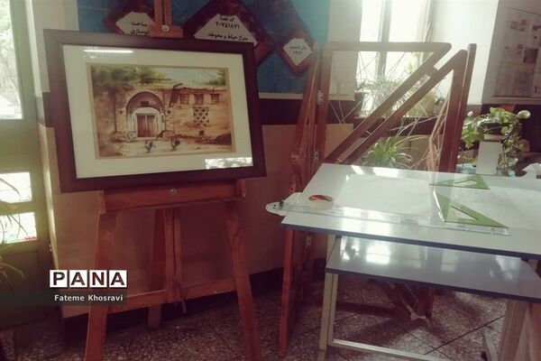 برگزاری نمایشگاه دستاوردهای هنرجویان هنرستان فنی و حرفه‌ای ایثار شهرری
