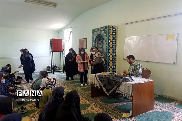 پویش «مقلوبه با طعم مقاومت» در دبیرستان عصمت ملارد