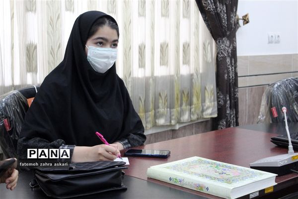 نشست دانش‌آموزی زیتون سرخ در شهرستان گلوگاه