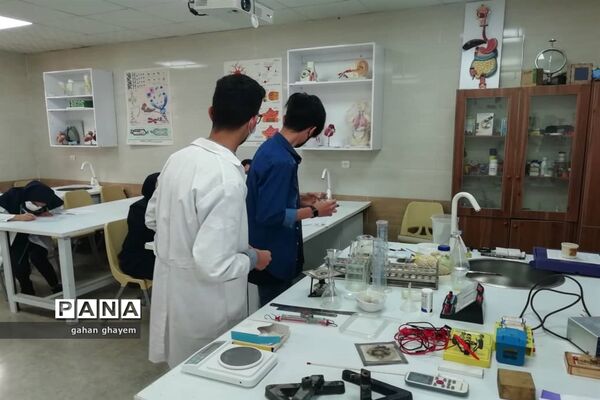 برگزاری هشتمین جشنواره نوجوان خوارزمی مرحله منطقه‌ای در آبادان