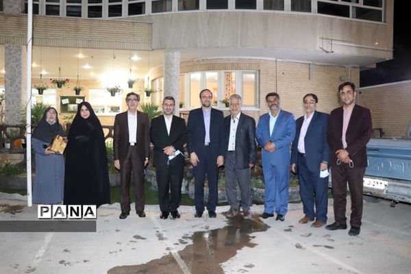 محفل انس باقرآن کریم در دارالقرآن دبیرستان نمونه دولتی زنده یاد حسینی