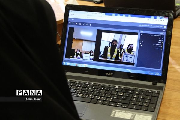 مرحله اول استانی مناظره دانش‌آموزی در استان فارس