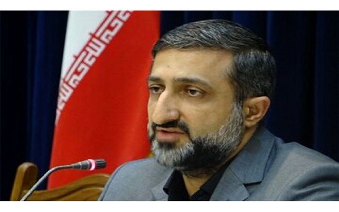 ایجاد اشتغال پایدار برای کارگران در تقویت سرمایه اجتماعی جامعه اثرگذار است