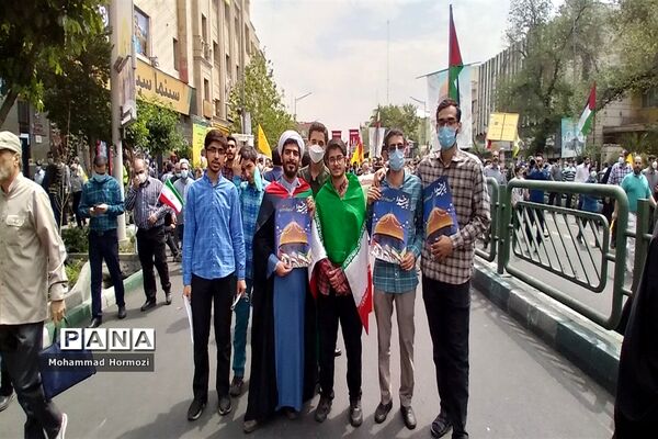برگزاری با شکوه راهپیمایی روز قدس در تهران