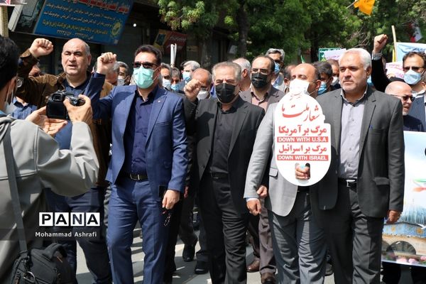 حضور پرشور فرهنگیان و دانش‌آموزان آذربایجان غربی در راهپیمایی روز قدس