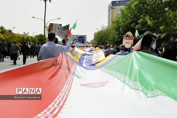 حضور پرشور مردم شیراز در راهپیمایی  روز قدس