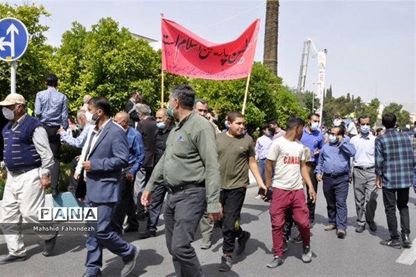 حضور پرشور مردم شیراز در راهپیمایی  روز قدس