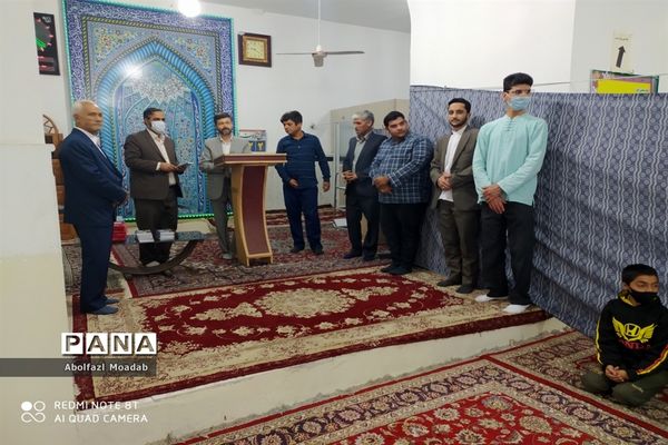 تجلیل از قاریان دانش‌آموز، خلیل آبادی