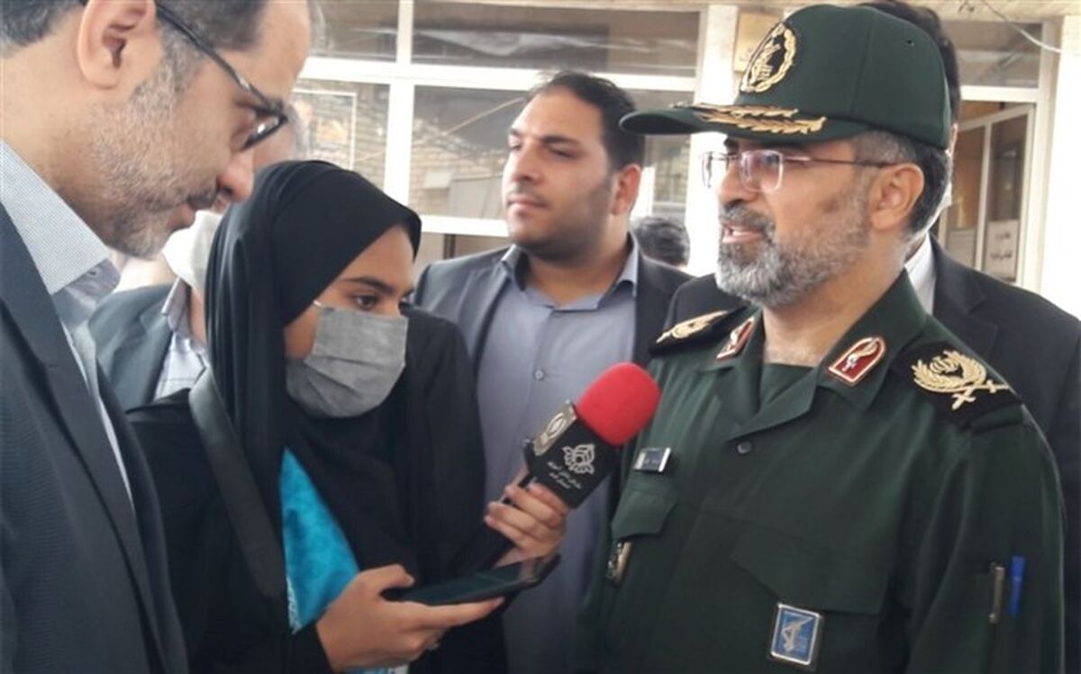 تقدیر فرمانده سپاه قم از ایجاد غرفه نقاشی کودک در حاشیه راهپیمایی