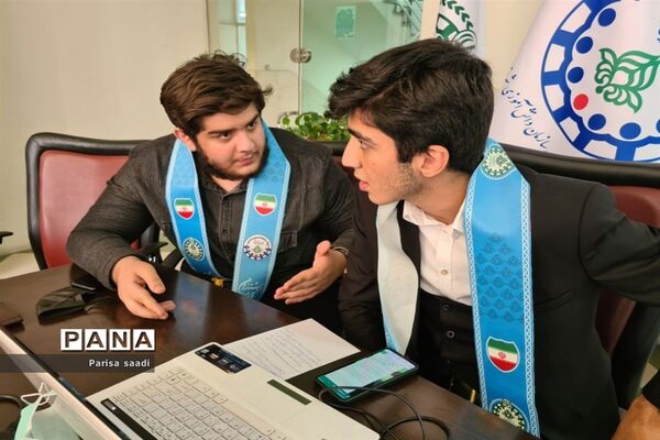 حضور دانش‌آموزان منطقه ۱۳ در مناظره دانش‌آموزی شهر تهران