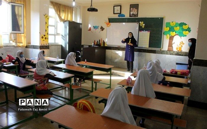 درخواست آموزش‌ و پرورش از دولت برای تعطیلی مدارس در روز ۱۴ اردیبهشت