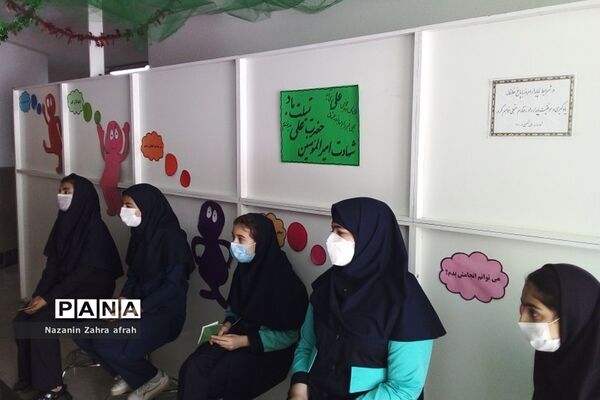 برگزاری محفل انس با قرآن و نشست‌های دینی در مدرسه سما رودهن