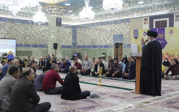 خادمین اسکان نوروزی فرهنگیان استان قم تجلیل شدند
