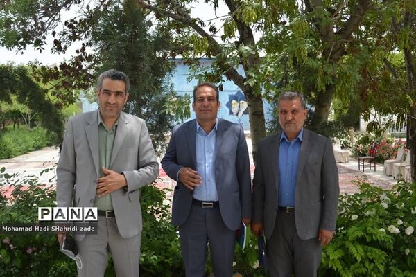 دوره ضمن خدمت اردویی در اردوگاه مدافعان حرم ناحیه یک مشهد