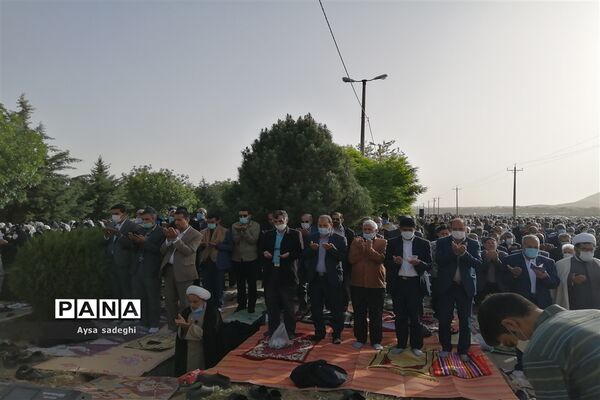 اقامه نماز عید فطر در اقلید