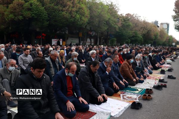 اقامه نماز عید فطر در تبریز