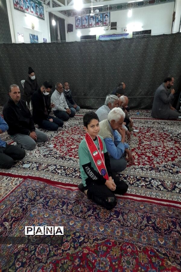 حضور پیشتازان نیشابور در نماز عید فطر