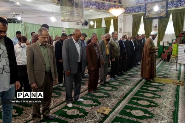 اقامه نماز عید سعید فطر در محمودآباد