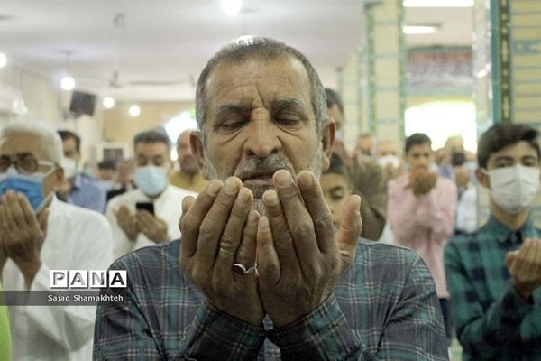 آیین اقامه نماز عید سعید فطر در اهواز