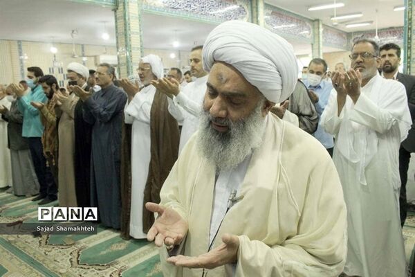 آیین اقامه نماز عید سعید فطر در اهواز