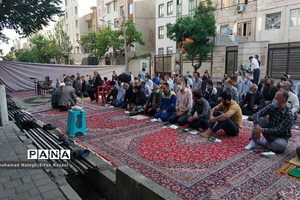 برپایی نماز عید سعید فطر در مساجد منطقه ۱۵