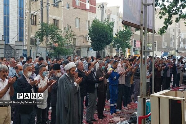برپایی نماز عید سعید فطر در مساجد منطقه ۱۵