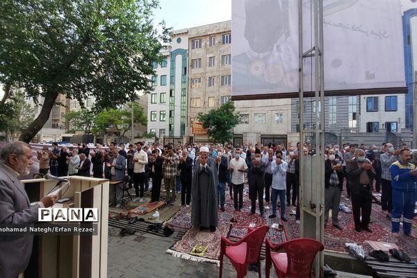برپایی نماز عید سعید فطر در مساجد منطقه ۱۵