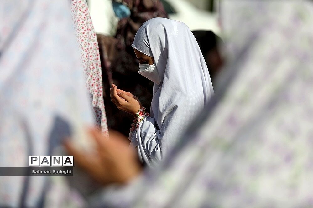 نماز عید سعید فطر در شهرک اکباتان