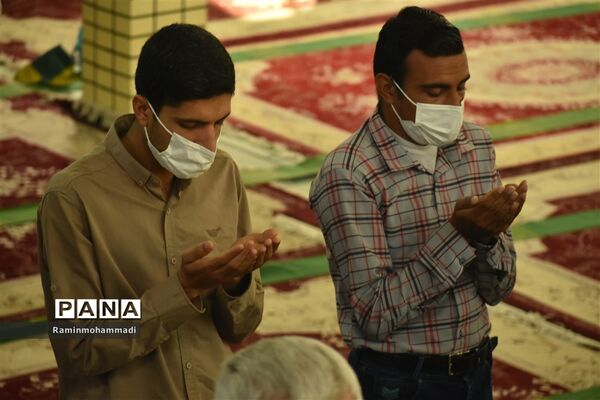 اقامه نماز عید سعید فطر در خاوران به امامت حجت الاسلام والمسلمین جعفری