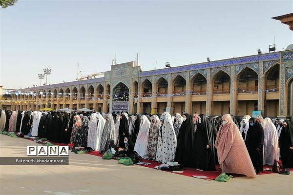 برگزاری باشکوه نماز عید فطر در حرم مطهر شاهچراغ(ع)