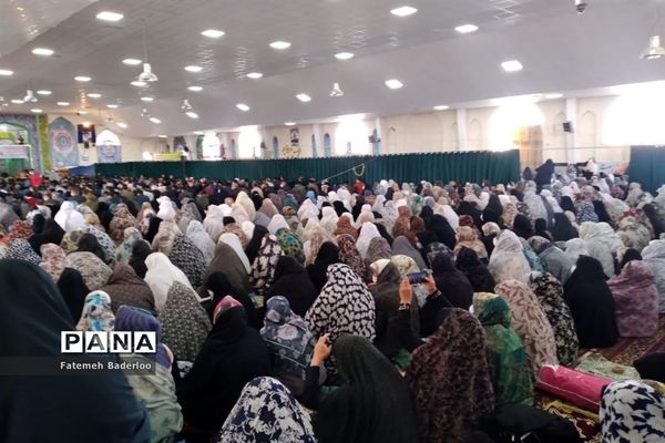 اقامه نماز عید سعید فطر در شهرستان بهار