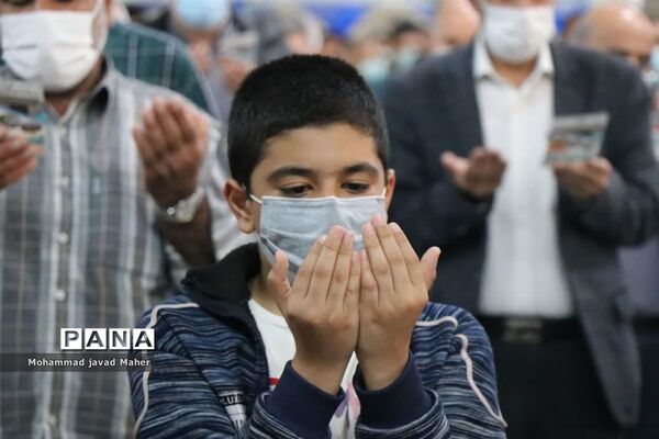 اقامه نماز عید سعید فطر در شهرستان قدس