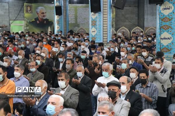 اقامه نماز عید سعید فطر در شهرستان قدس