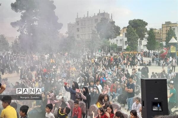 جشن بزرگ عید فطر در پارک شهدای گمنام ملارد